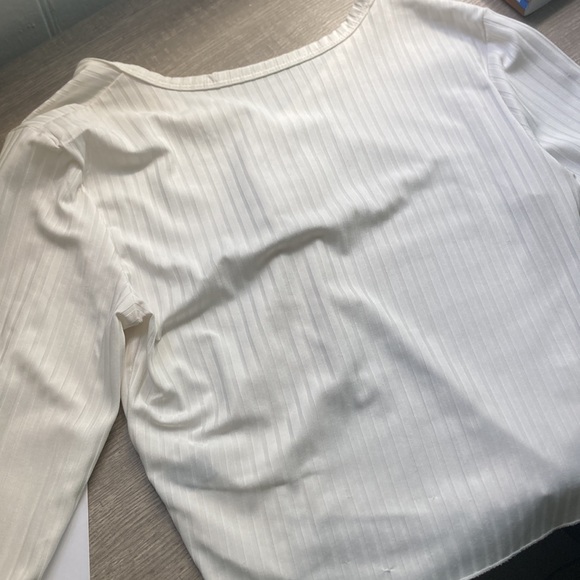 White Ribbed Shirt with Buttons - Picture 4 of 6